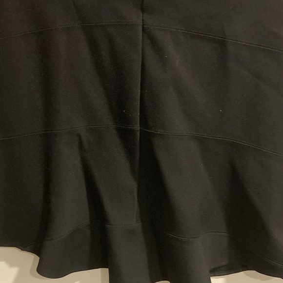 LOFT Black Skater Skirt - Picture 2 of 3
